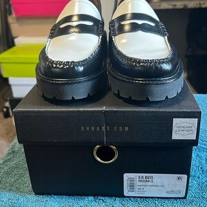 G H Bass - Whitney Super Lug NEW